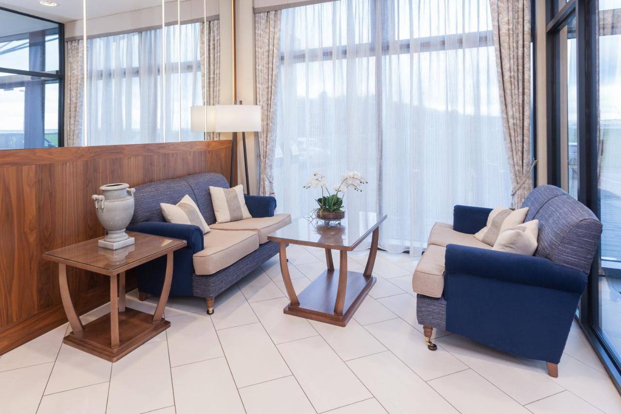 Ramsey Park Hotel Экстерьер фото