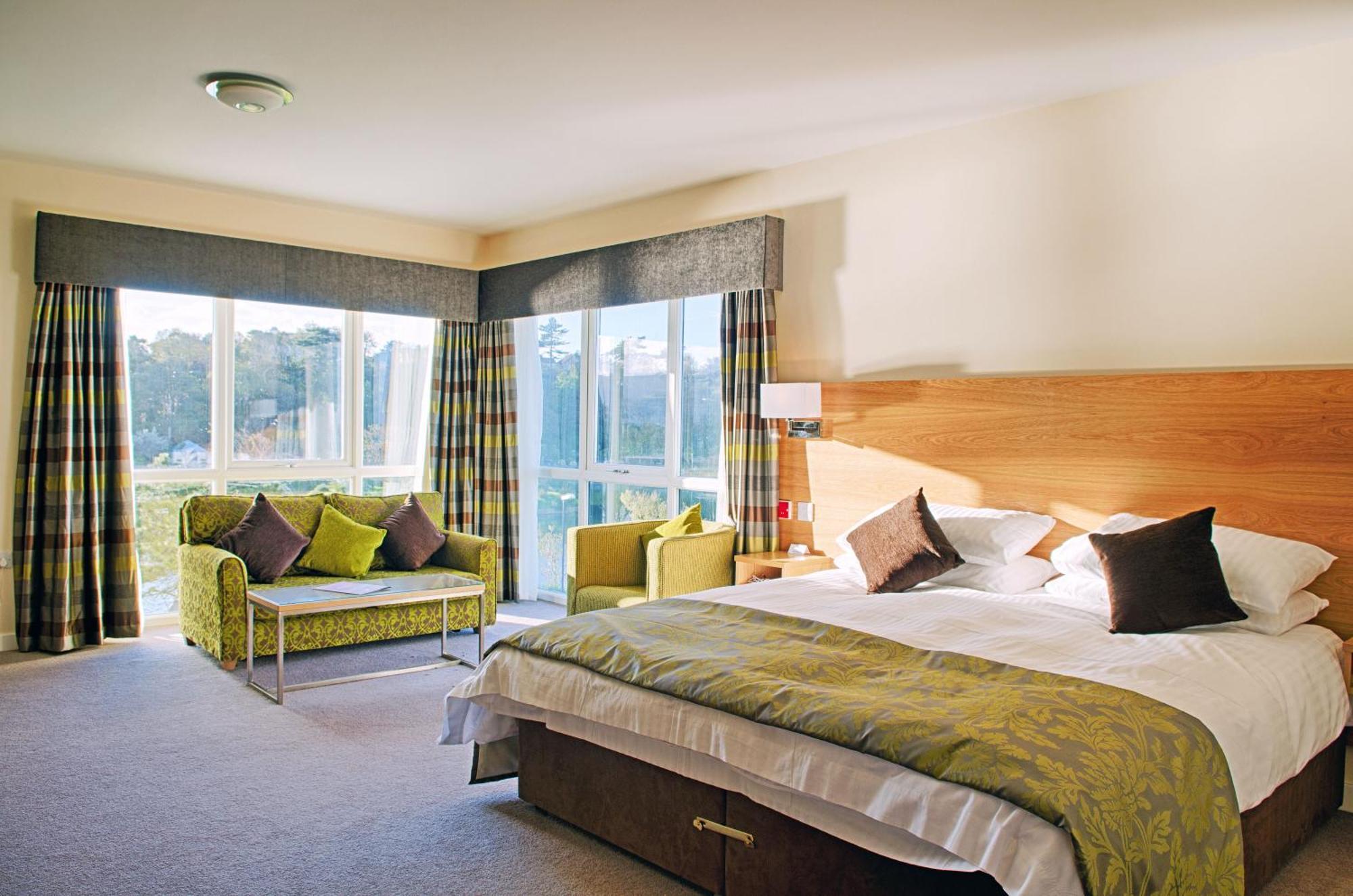 Ramsey Park Hotel Экстерьер фото