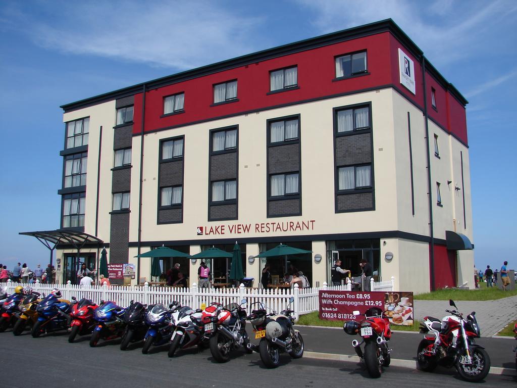 Ramsey Park Hotel Экстерьер фото